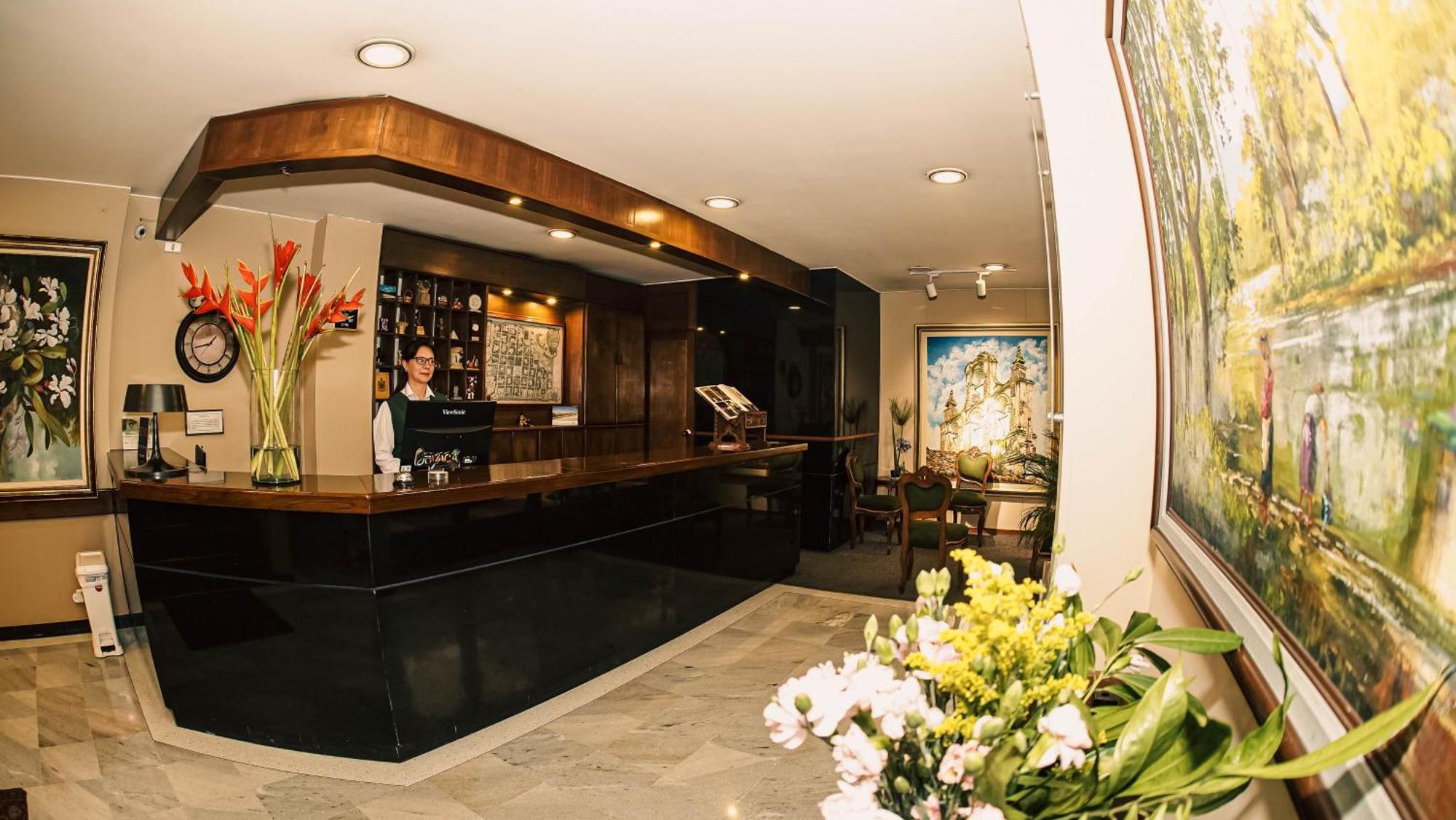 טונחה Hotel Boyaca Plaza מראה חיצוני תמונה